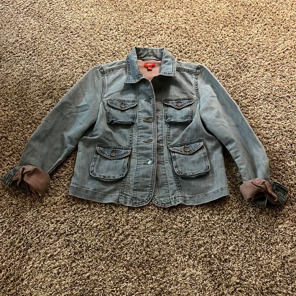 Women’s jean jacket